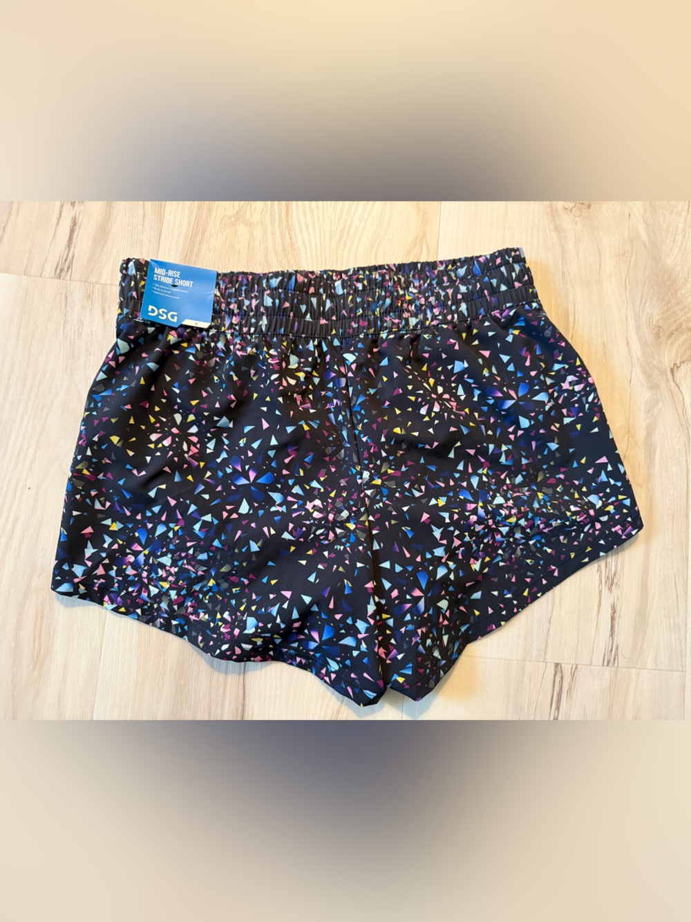 DSG Black Athletic Shorts Multicolor Triangle Print soccer volleyball G 10 12